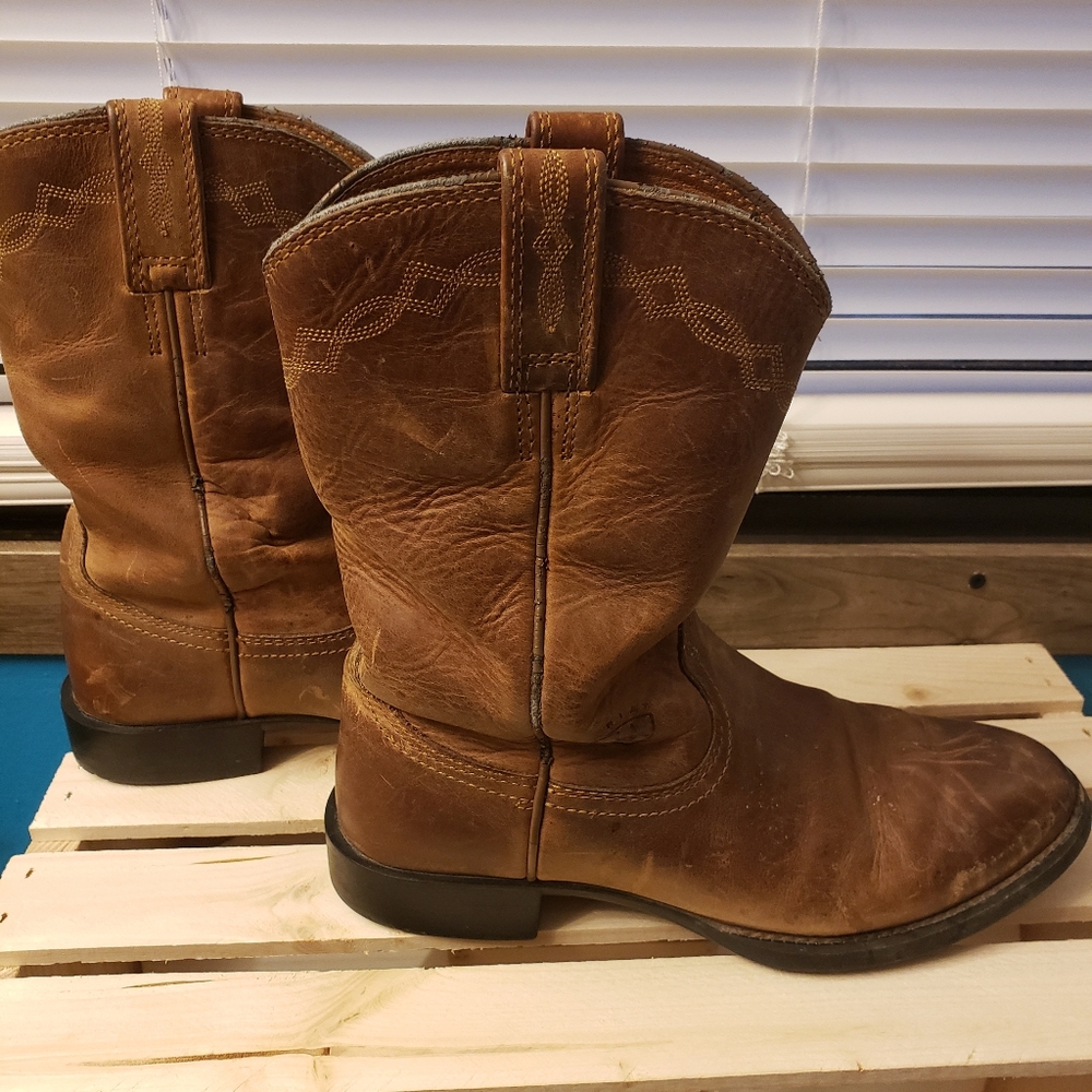 Ariat Cowboy Boots